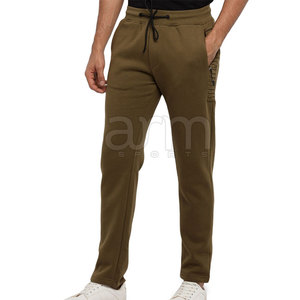 Pantalon de sport pour homme sur mesure, avec logo personnalisé, pour usage extérieur, en tissu lavé, fabriqué au Pakistan. - Product Image 2