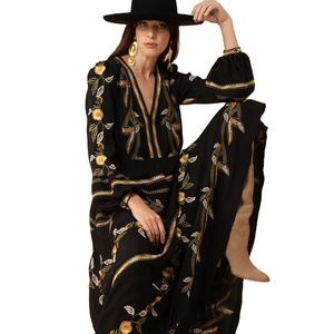 Vestido Maxi Bohemio de Verano Hecho a Mano con Bordado Floral Único, Manga Larga, Diseño de Diseñador, Tejido Ecológico y Cintura Natural - Product Image 1