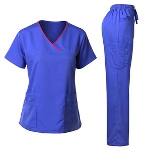 Ensembles d'uniformes médicaux pour femmes : Blouse de travail en jersey à col montant et manches courtes, pantalon jogger, et ensemble de blouses et pantalons de travail à manches courtes - Product Image 4