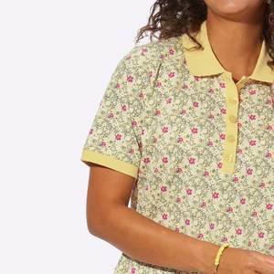 Camiseta polo sublimada para mujer, precio asequible, fabricada en fábrica, calidad premium, corte ajustado, cuello vuelto. - Product Image 3