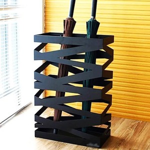 Porte-parapluie moderne en métal en zigzag, couleur personnalisable, pour usage polyvalent, range les bâtons ou les articles roulés et garde les parapluies bien rangés - Product Image 4