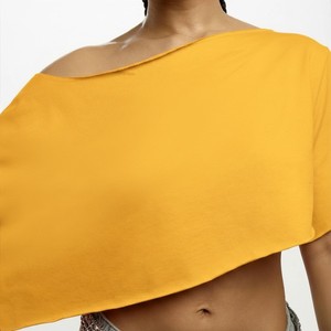 Wholesale Women's Slant Shoulder <b>Top</b> Asymmetrical Hem Long Sleeve Crop <b>Top</b> Yellow Color Dolman Sleeves Tee OEM ODM - Product Image 3