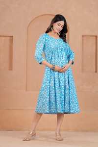 Robe midi évasée décontractée à manches trois quarts en coton à imprimé floral bleu avec robe de maternité et d'allaitement pour un usage quotidien - Product Image 3