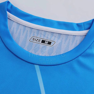 Nouveauté, best-seller, uniforme de football en polyester respirant fabriqué en usine, design OEM, étiquette privée - Product Image 2