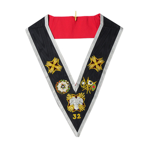 Conjunto de Regalia Masónica del Rito Escocés de 32.º Grado con Collar Bordado en Cuero Hecho a Mano, Faja, Joyas y Accesorios Ceremoniales - Product Image 3