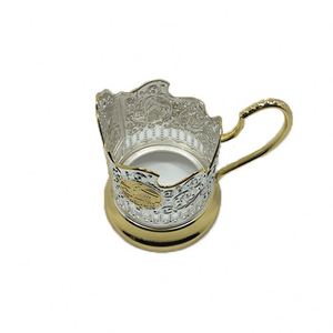 Símbolo de elegancia en los detalles más pequeños, el brillo metálico del portavelas llama la atención instantáneamente. - Product Image 5