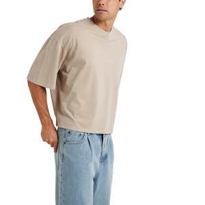 Camiseta Extra Grande Personalizada para Hombre, Algodón Grueso, Hombros Caídos, Corte Cuadrado, Color Beige, Estilo Urbano - Product Image 3