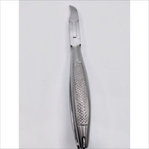 Ensemble de coupe-ongles en acier inoxydable, pinces à cuticules, ciseaux, outils de manucure avec lames pointues, emballés dans un sac en PVC, produit de beauté - Product Image 5