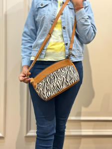 Bolso bandolera de piel auténtica con estampado de animales y pelo de estilo occidental para mujer, bolso bandolera de lujo de alta calidad al por mayor, novedad - Product Image 4