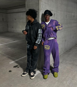 เสื้อฮู้ดดี้ผู้ชายแบบสั่งทำโลโก้ได้ ขายตรงจากโรงงานผลิตเสื้อผ้าสไตล์ดิสเทรส หนานุ่ม พิมพ์ลายกราฟิกแบบครอป - Product Image 5