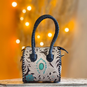 Venus Leathers Were Hot Selling Travel Outdoor Waterproof Luxury Portable Western Handmade Floral Genuine Leather <b>Small</b> - Product Image 1