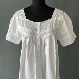 Camisón Largo de Algodón para Mujer, Manga Corta, Cuello Cuadrado, Cierre de Botones, Diseño Clásico Bordado, Ropa de Verano - Product Image 5