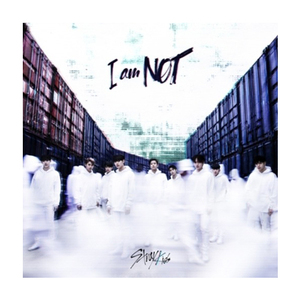 เด็กหลงทาง-[ฉันไม่ใช่] ซีดีอัลบั้มเคป๊อปเกาหลีอย่างเป็นทางการ - Product Image 1