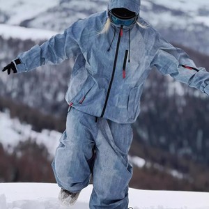 Ensemble de combinaison de ski OEM personnalisé pour femme, imperméable et coupe-vent, combinaison de ski ample pour femme, vêtements de ski et de neige, vente en gros - Product Image 1