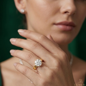 Bague de fiançailles solitaire en diamant rond de couleur D-E cultivé en laboratoire certifié IGI, or jaune 9KT 10KT 14KT 18KT, bague de luxe pour femmes - Product Image 5