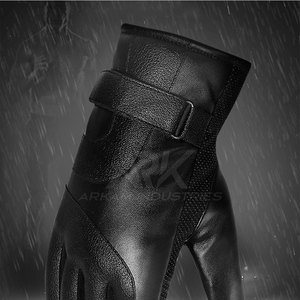 Guantes de Carreras Premium con Construcción Duradera y Agarre Fuerte para Entrenamiento y Competición - Product Image 5