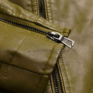 Veste en cuir de vachette tendance et ajustée, col montant, fermeture éclair élégante, respirante, pour hommes, qualité OEM supérieure - Product Image 5