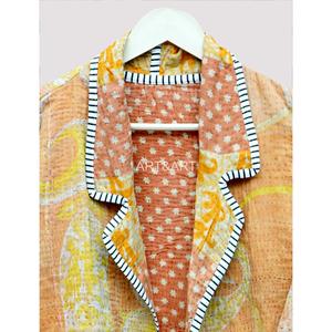 Chaqueta de Algodón Acolchada Ecológica Tejida Kantha Vintage para Mujer, con Cuello en V Floral, Ribete en Contraste y Bolsillos, Estilo Blazer - Product Image 5
