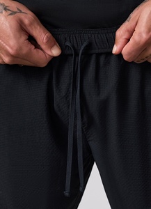 Shorts de jogging en polyester à séchage rapide avec logo personnalisé, pour la course à pied, l'entraînement, les vêtements de sport, la remise en forme, la salle de sport, les shorts de sport pour hommes avec poches - Product Image 4