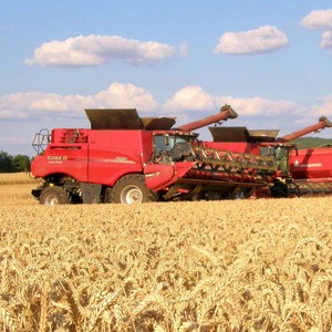 Moissonneuse-batteuse agricole durable pour les solutions d'agriculture et de récolte modernes - Product Image 1