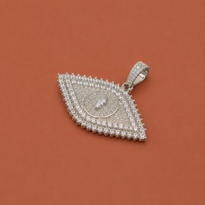 จี้อัญมณีสีเงินสเตอร์ลิงประดับเพชร VVS Moissanite - Product Image 2