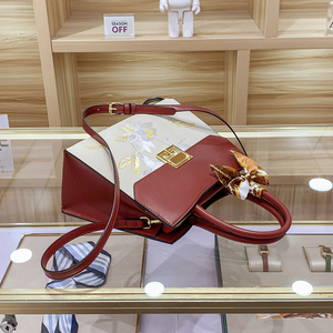 Sac fourre-tout décontracté de luxe pour femme en cuir PU de style chinois de haute qualité avec broderie de lotus, fermeture éclair et bandoulière - Product Image 2