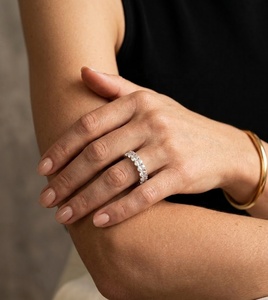 Anillo de Eternidad con Diamantes de Corte Ovalado, Oro Sólido de 10K, Anillo de Boda de Eternidad Completa, Diamante Moissanita, Fabricante de Joyería Personalizada - Product Image 5