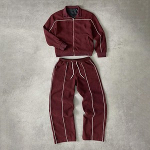Survêtement athlétique pour hommes en polyester personnalisé, vente en gros pour les acheteurs de vêtements de sport américains, fournisseur à faible MOQ pour la vente au détail - Product Image 5