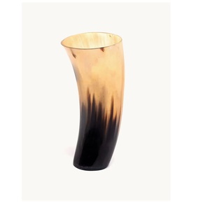 Verre à boire en corne de buffle et verre en corne naturelle, verre à vin martelé pour soirées et événements - Product Image 1