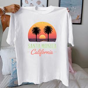 Camiseta cómoda de algodón puro para mujer de Santa Monica California Sunset - Product Image 1