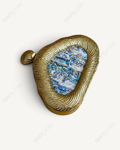 <b>Abalone</b> <b>Shell</b> Clutch Bag | Handmade Gold Seashell Minaudiere | Luxury Bridal Wedding Evening Purse for Women - Product Image 3