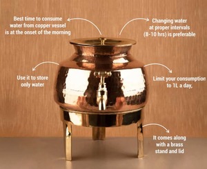 Nouvelle arrivée : Distributeur d'eau en cuivre avec couvercle et support en laiton, design moderne et traditionnel, décoration pour la maison et les mariages - Product Image 3