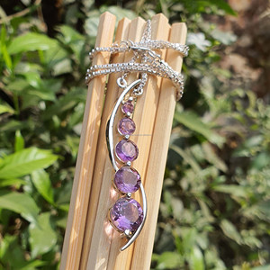 Collar de Plata de Ley 925 con Amatista Púrpura Original, Colgante de 5 Piedras, Cadena de Caja, Único y Moderno para Compromiso, Fiesta, Boda - Product Image 1