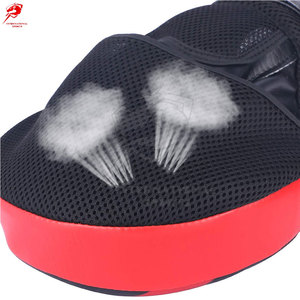Mitaines de frappe de style professionnel spécialisées pour les joueurs de ligue professionnelle – Équipement de haute qualité pour les jours d'entraînement - Product Image 6