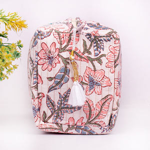 Cosmetic Handmade Zipper <b>Bag</b> Custom Floral Cotton Quilted Fashion Design for Travel Skin Care Beautiful Makeup Pouch <b>Large</b> - Product Image 4