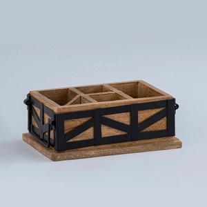Porte-couverts rustique en bois de manguier avec cadre métallique robuste et compartiments pour un rangement organisé des repas et une cuisine de style campagnard - Product Image 1