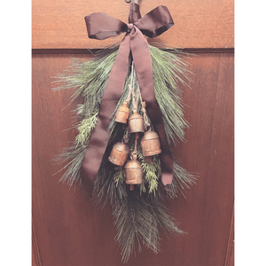 Campanas Navideñas Clásicas de Metal con Logotipo Personalizado para Colgar en Árboles, Guirnaldas y Marcos de Ventanas, Precios al por Mayor para Exportación - Product Image 4