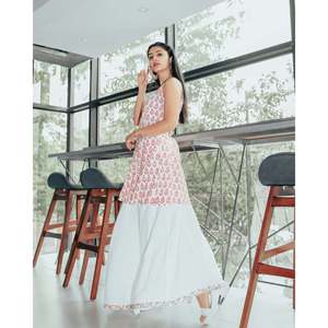 ชุดเดรสกระโปรงผ้าชีฟองสีชมพูอ่อน-ไซส์ XS - Product Image 4