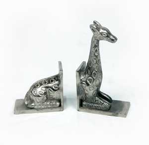 Lot de 2 serre-livres girafe en aluminium, sculptures d'animaux décoratives en métal, pour bibliothèque et bureau - Product Image 2