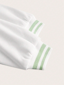 Nuevas Chaquetas Varsity Personalizadas al por Mayor para Mujer, Colección de Invierno con Mangas de Satén, Ropa Urbana con Logotipo Personalizado Impreso, 100% Algodón - Product Image 6