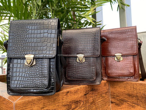 Vintage Casual Design Small <b>Men</b> and Women Crossbody <b>Bag</b> Portable Buffalo Leather Messenger Made of Genuine Leather Shoulder <b>Bags</b> - Product Image 3