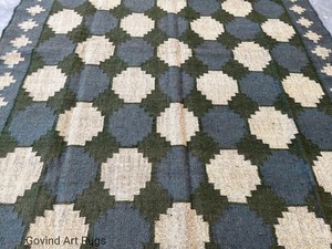 Tapis rectangulaire à motif géométrique Krafterscustom en laine et acrylique, kilim écologique, tufté à la main, tissage plat, poils moyens, latex - Product Image 2