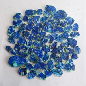 Cabujón de Azurita Natural Druzy, Gema Suelta Curativa de Forma Mixta Azul, de 20 a 40 mm, a Precio Mayorista - Product Image 1