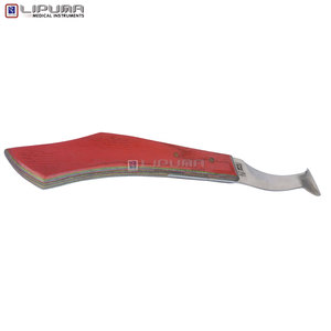 Cuchillo de Herrador LIPUMA TORQ con Mango de Fibra de Madera Roja de 24 cm, Herramienta de Recorte de Pezuñas de Acero Inoxidable Premium con Agarre Ergonómico para Caballos - Product Image 5