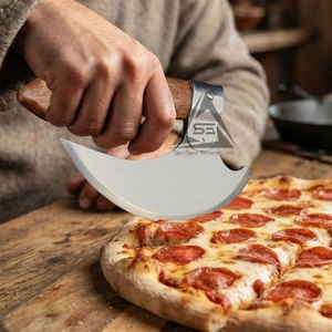 Accessoires de cuisine de qualité supérieure, hache à pizza en acier inoxydable avec manche en bois, taille et couleur personnalisables - Product Image 6
