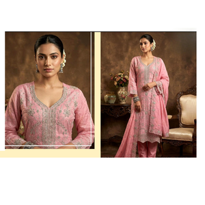Ensemble Kurta et pantalon en tissu crépon de créateur avec dupatta, broderie lourde, tenue ethnique pour mariage et fête, avec doublure en Santoon mat - Product Image 1