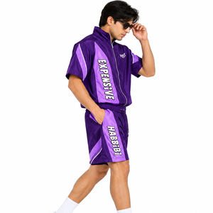 ชุดเซ็ตเสื้อฮู้ดดี้และกางเกงขาสั้นสไตล์สตรีทแวร์ Y2K ปักลายโลโก้แบบกำหนดเอง ผ้าไนลอนน้ำหนักเบา ตกแต่งด้วยผ้าปะติดปะต่อ เหมาะสำหรับฤดูร้อน - Product Image 3