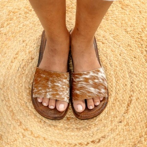 LW Genuine Leather Women's Flat Casual <b>Flip</b> <b>Flops</b> Sandal Handcrafted Comfortable Anti-Slippery Breathable <b>Flip</b> <b>Flops</b> for Winter - Product Image 1