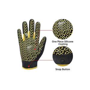 Guantes de Fútbol Americano Negros y Amarillos Antideslizantes Ligeros Ajustables con Cierre de Velcro Guantes Deportivos con Agarre para Fútbol Americano - Product Image 5