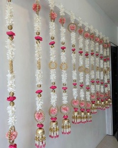 Guirlande de fleurs artificielles avec pompons, Toran à suspendre à la porte, Guirlandes de fleurs artificielles et de Mogra, et Guirlandes de lotus roses, Magnifique décoration de fond - Product Image 1